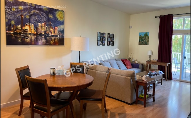 Photo - 1622 Huckleberry Cir