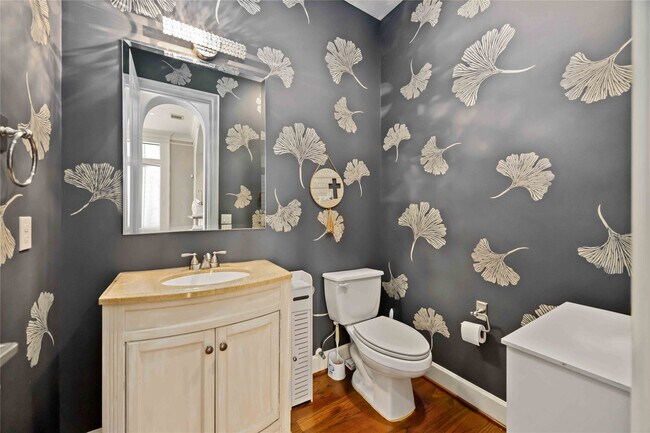 Photo - 328 Bomar St