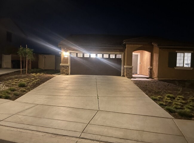 1179 Mandrake Cove