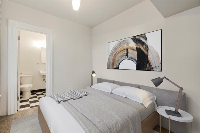 Photo - Charming 1-Bedroom Coming Soon! Unidad 1527D