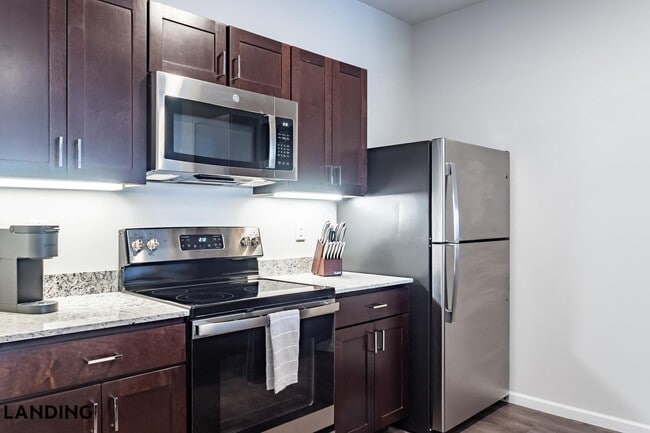 Photo - 2023 N Broadmoor Ave Unit 101