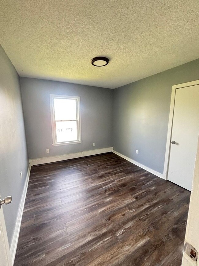 Building Photo - 56 Judson St Unit 3rd Floor