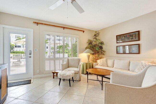 Photo - 3215 SE 10th St Unit 102