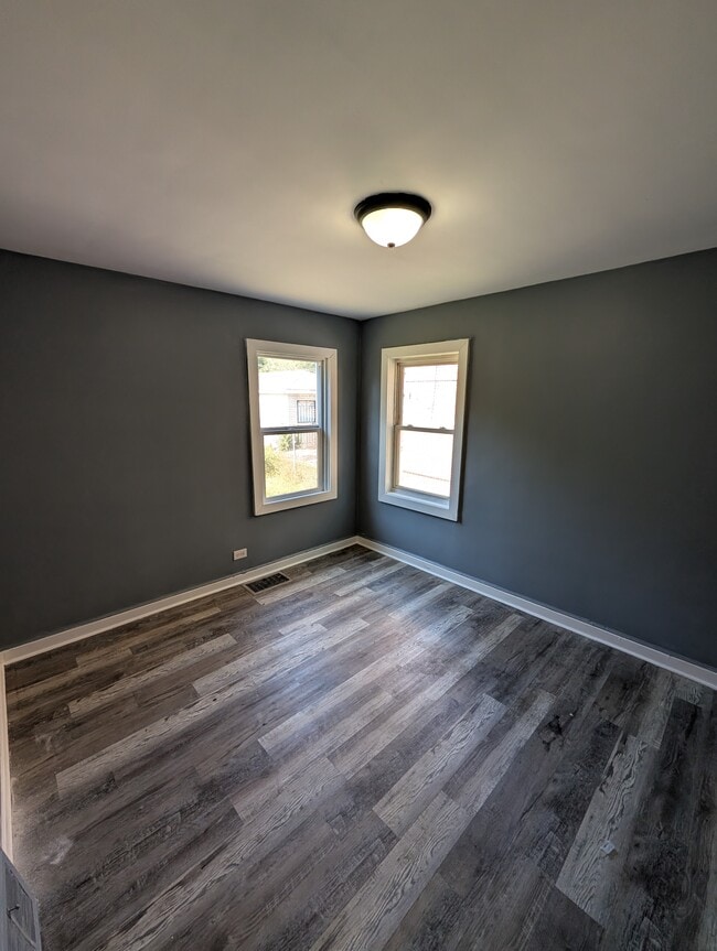 Photo - 846 Georgia St