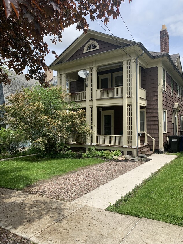 Photo - 247 Buckingham Ave (Syracuse, NY)