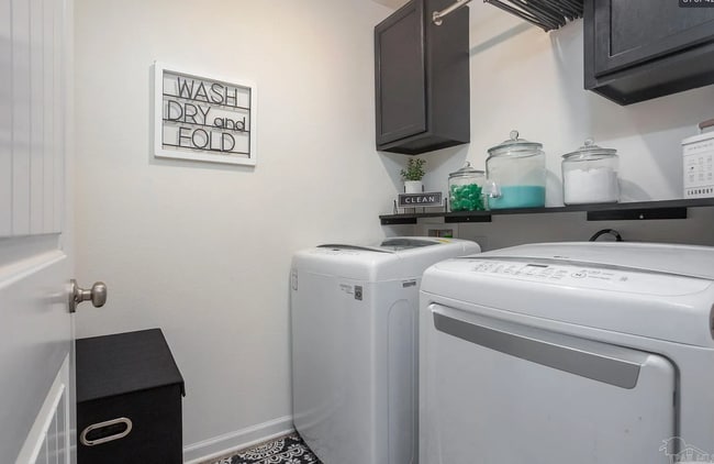 Photo - 9470 Lutoo Ln