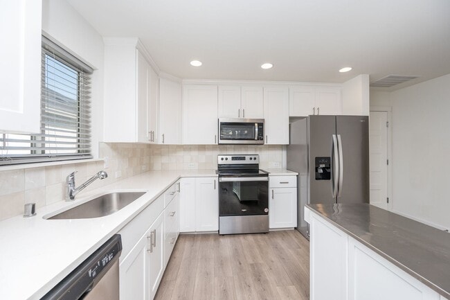 Photo - 3 Bedroom home in Yelm with Garage