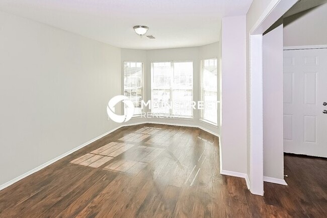 3 Bedroom Pet-Friendly Home in Olive Branch, MS with Main Street Renewal