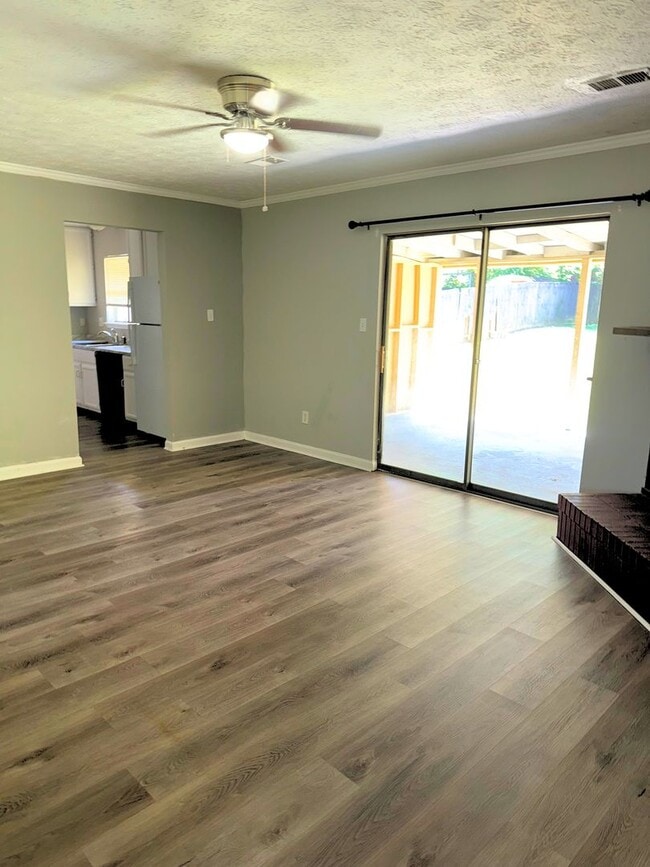 Photo - AVAILABLE NOW!!!