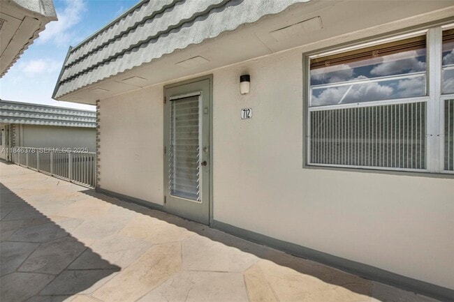 Photo - 712 Monaco Ct Unit 712