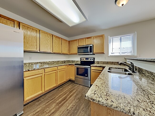 Photo - 19984 E Lasalle Dr