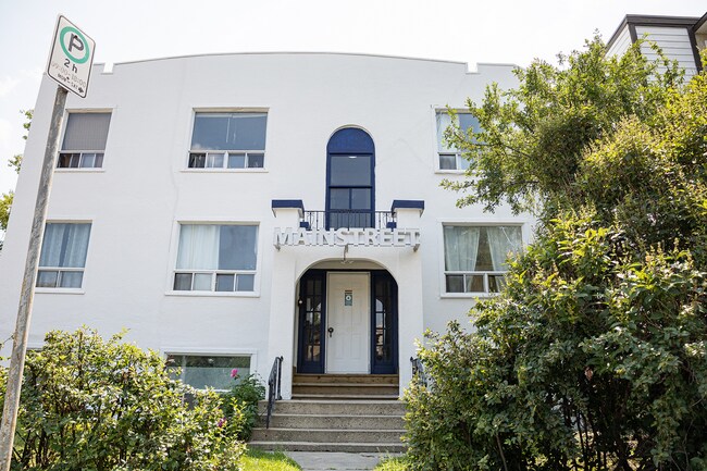 Photo - Mission on 2nd Apartments