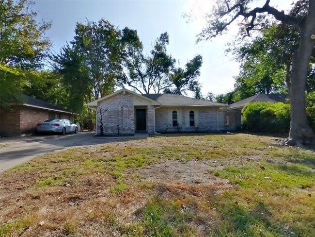 Building Photo - 11054 Spottswood Dr