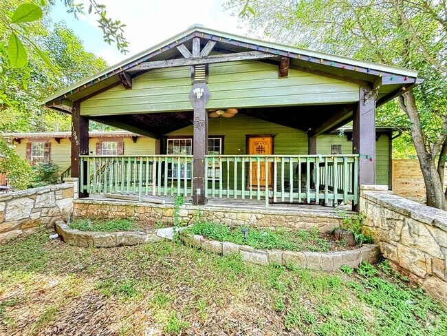 Building Photo - 11809 Garden Gate Dr Rental