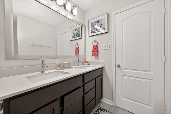 Photo - 27571 Bello Bend Ln