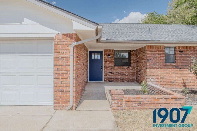 2433 SW 93rd St