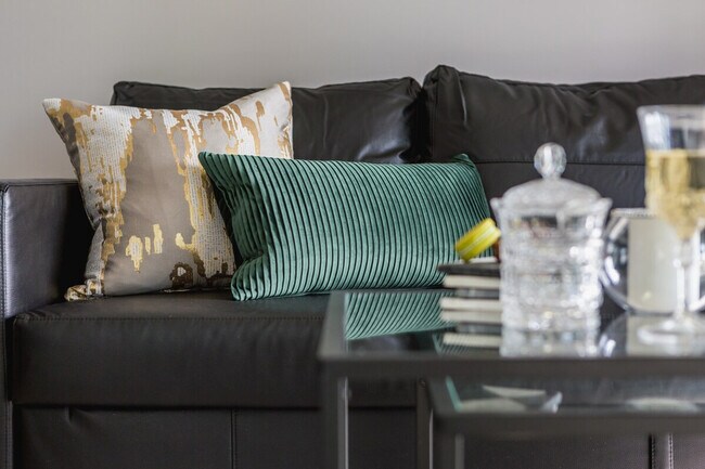 Photo - 168 Dan Leckie Way Unit ID1345949P