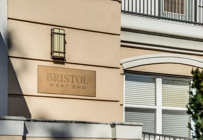 Photo - Awesome 1BE/1BA Condo in the heart of West End!