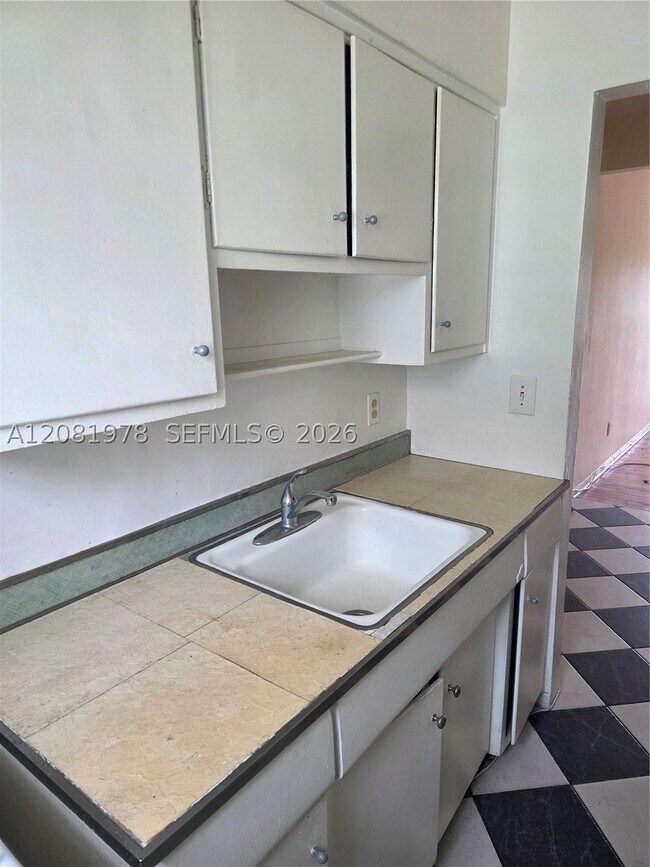 Photo - 635 8th St Unit 202