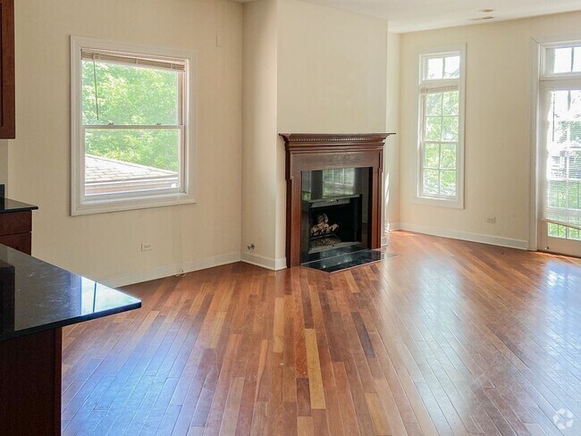 Building Photo - 3114 N Racine Ave Unit 3N Rental