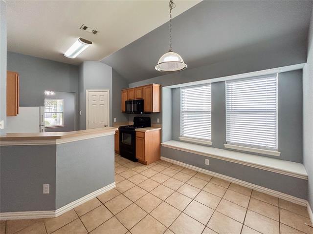 Photo - 1381 Providence Blvd Casa