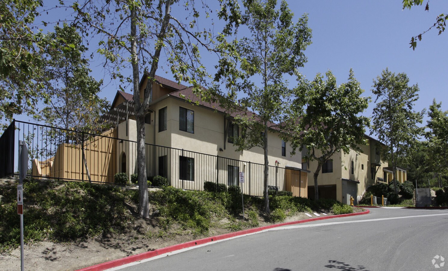 Old Grove Apartment Homes - Old Grove Apartment Homes