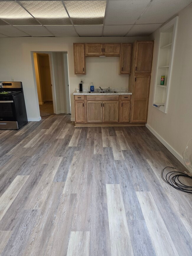 Building Photo - 20 Main St Unit 2D Rental