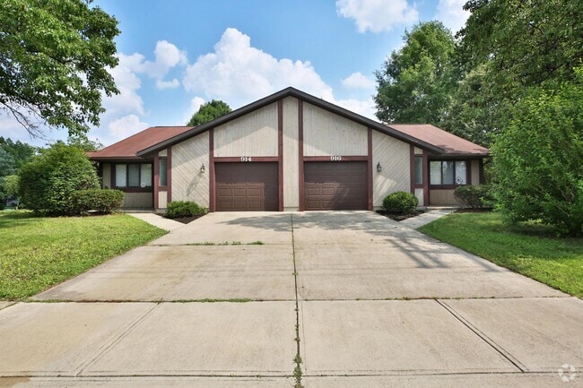 Building Photo - 914 Tradewind Dr Rental