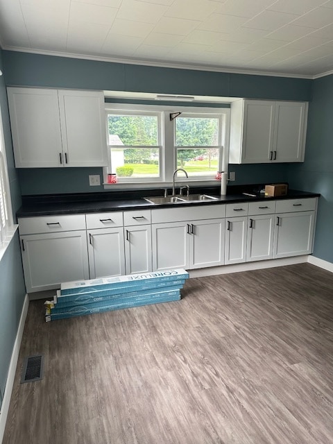 Photo - 400 W High St