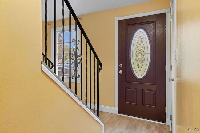 Photo - 3059 Hayfield Ln