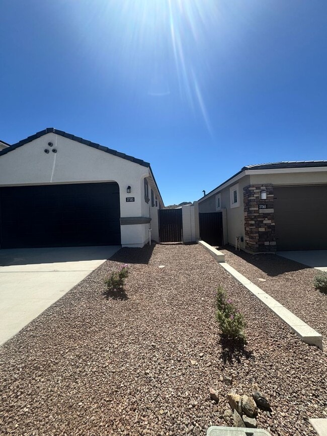 Photo - BRAND NEW HOME IN ALORAVITA IN PEORIA