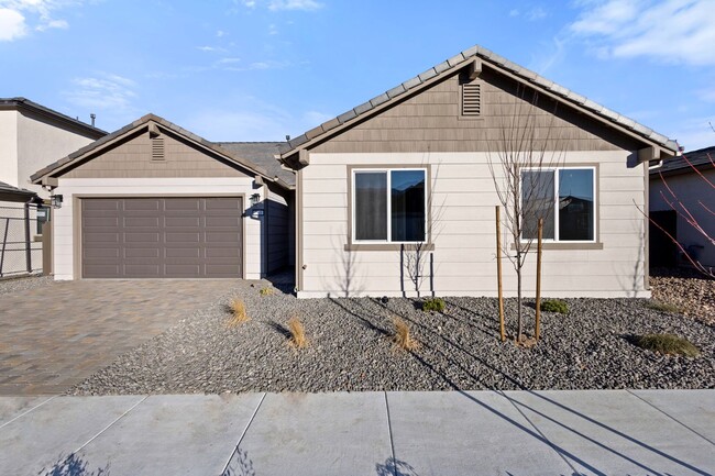 Building Photo - 4 Bedroom | 3 Bathrooms | Single Story Home