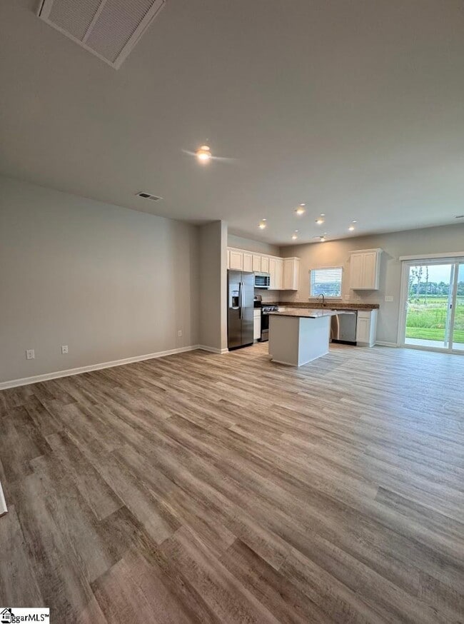 Photo - 106 Randwick Ln
