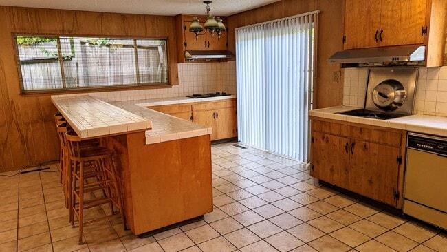 Photo - Spacious 4Bed/3Bath House Home in El Cerrito!