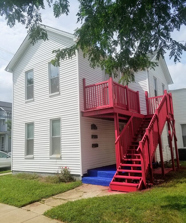 101 Fairground Ave