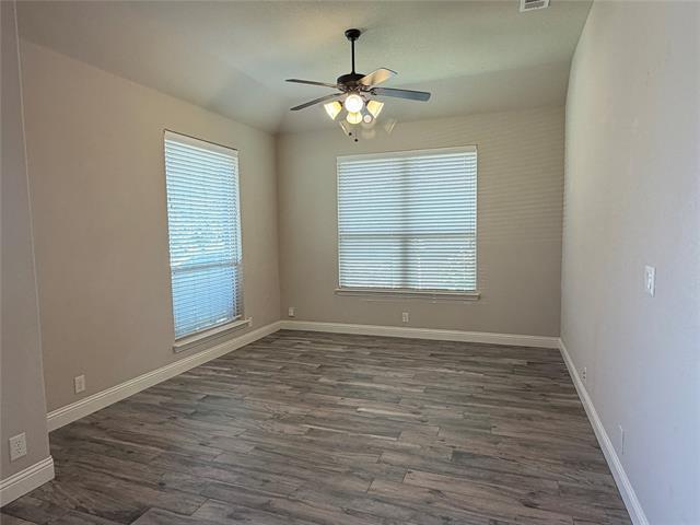 Photo - 704 Lighthouse Ln