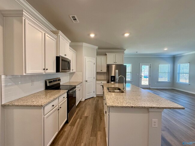 Photo - 160 High Leaf Dr