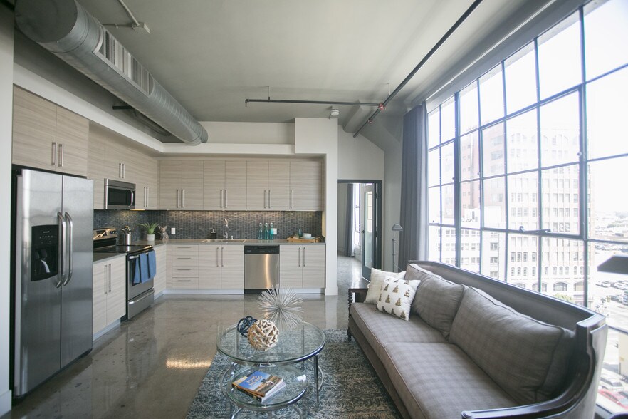 maxfield lofts for rent