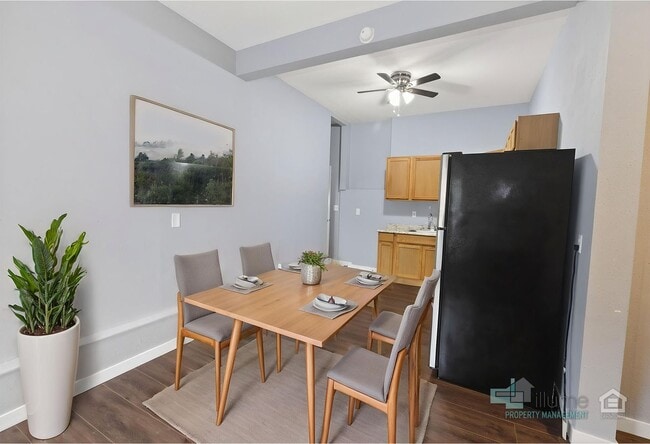 Photo - 1-Bed/1-Bath Cozy Living in the Heart of Sandy