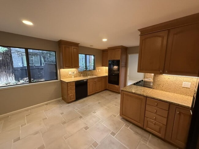 Photo - 2439 Sharon Oaks Dr