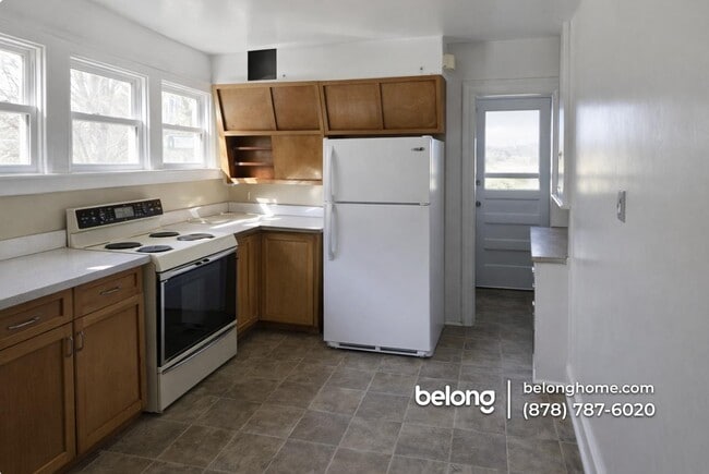 Photo - 1726 Warriors Rd