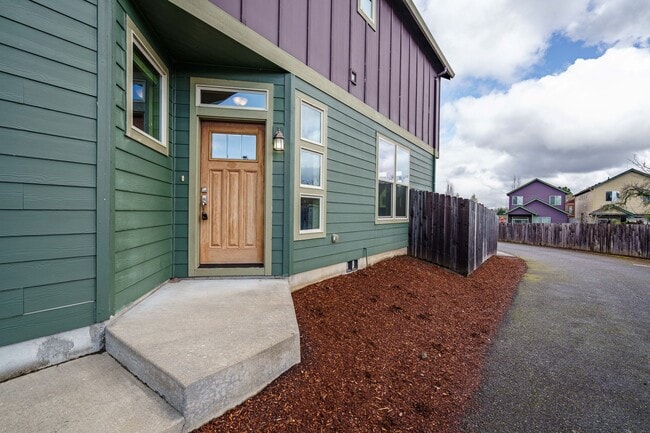 Photo - Convenient Location 3 Bedroom 2.5 Bathroom with Fence Back Yard
