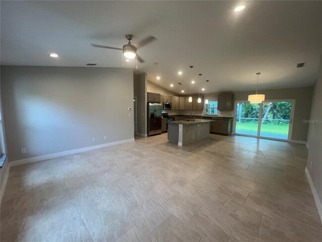 Photo - 2451 Waller Rd