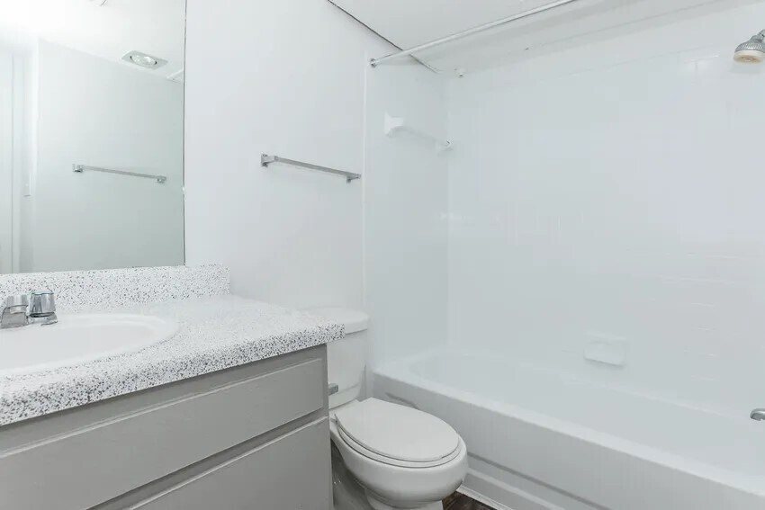 Photo - 4400 Memorial Dr Unit 24-1177