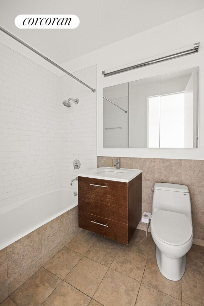 Photo - 96 Rockwell Pl