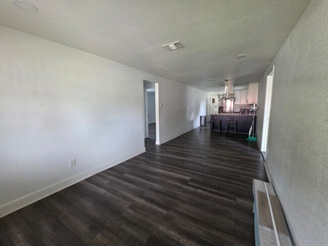 Photo - 10015 Porto Rico Rd