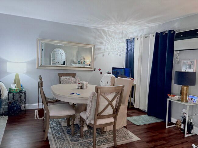 Photo - 55 Mill Plain Rd Unit 33-18