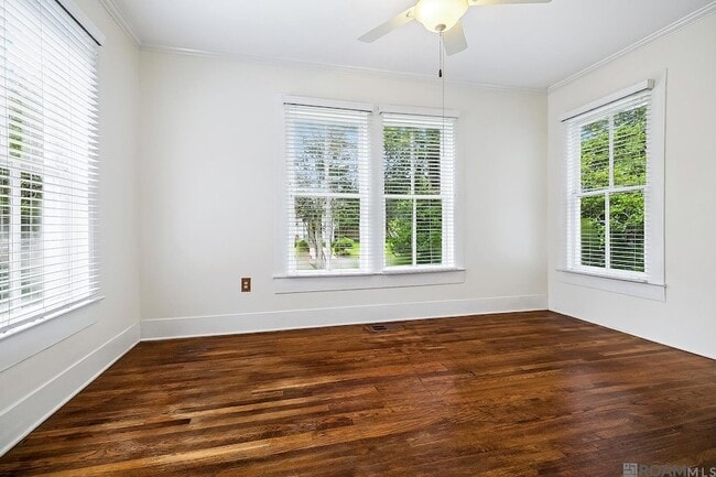 Photo - 1909 Cedardale Ave