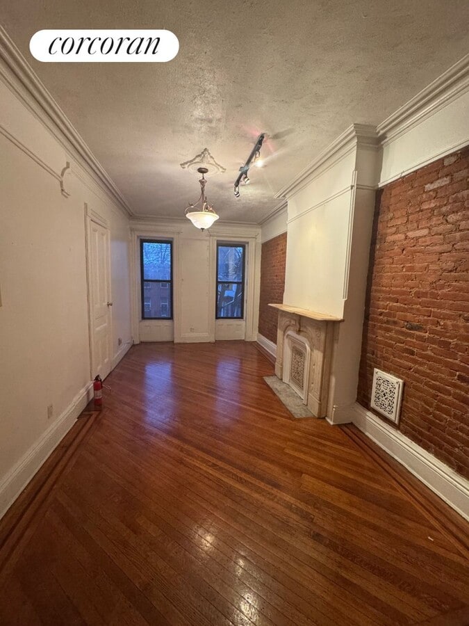 Photo - 49 Monroe St Apartamento