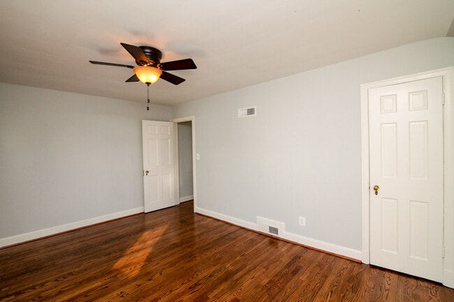 Dormitorio principal - 2713 South Veitch Street